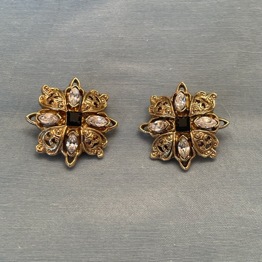 Elegant Gold and Black Floral Clip Earrings